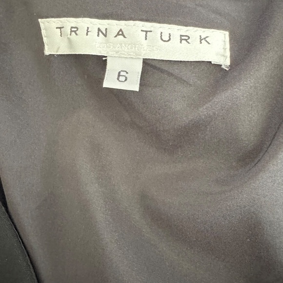 Trina Turk Shinrin Black V-Neck Cape Dress Women's Size 6 - Picture 8 of 11
